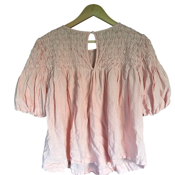 Anthropologie Blush Pink Smocked Blouse Size M - Picture 2 of 4